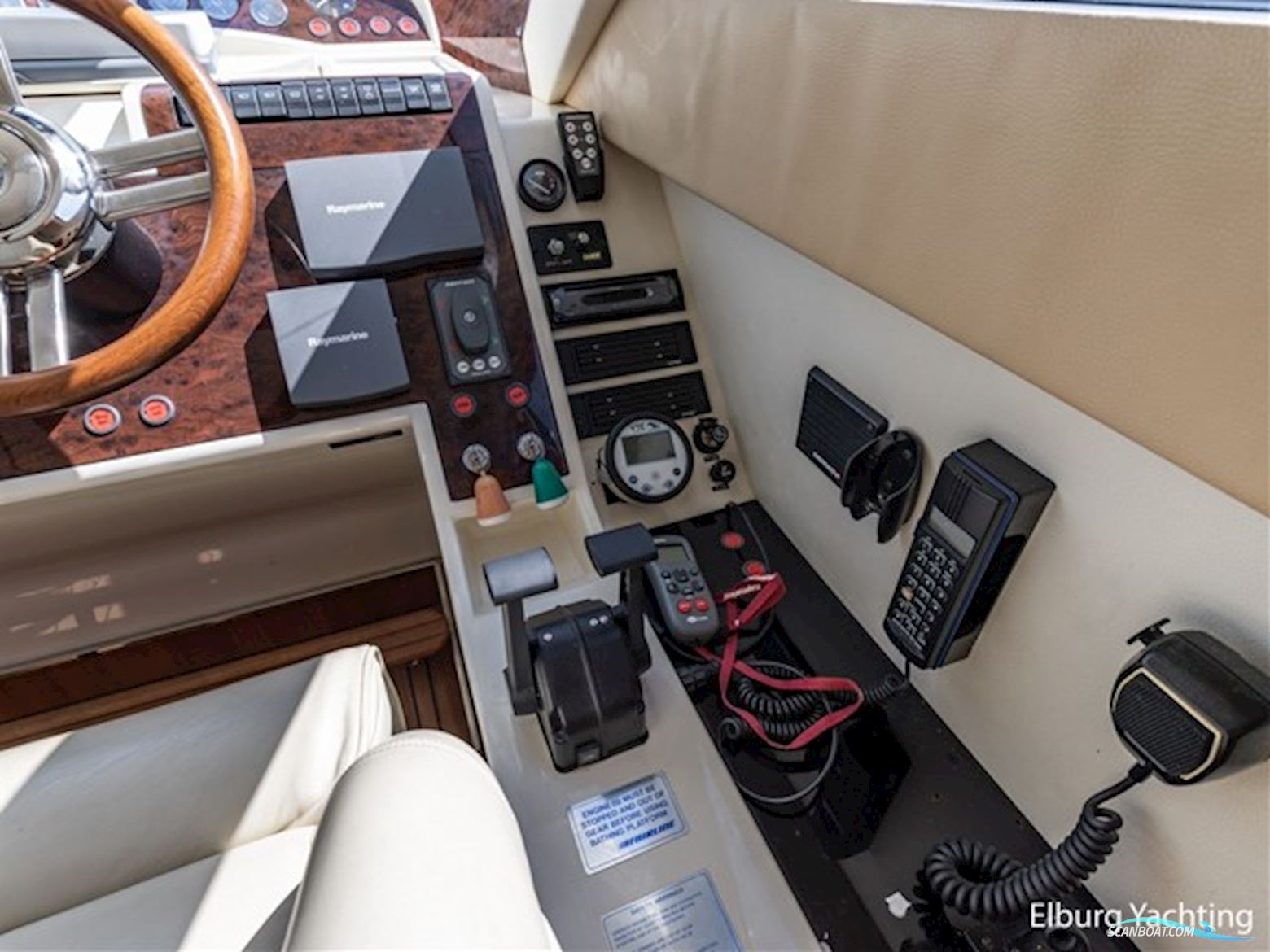 Fairline Squadron 59