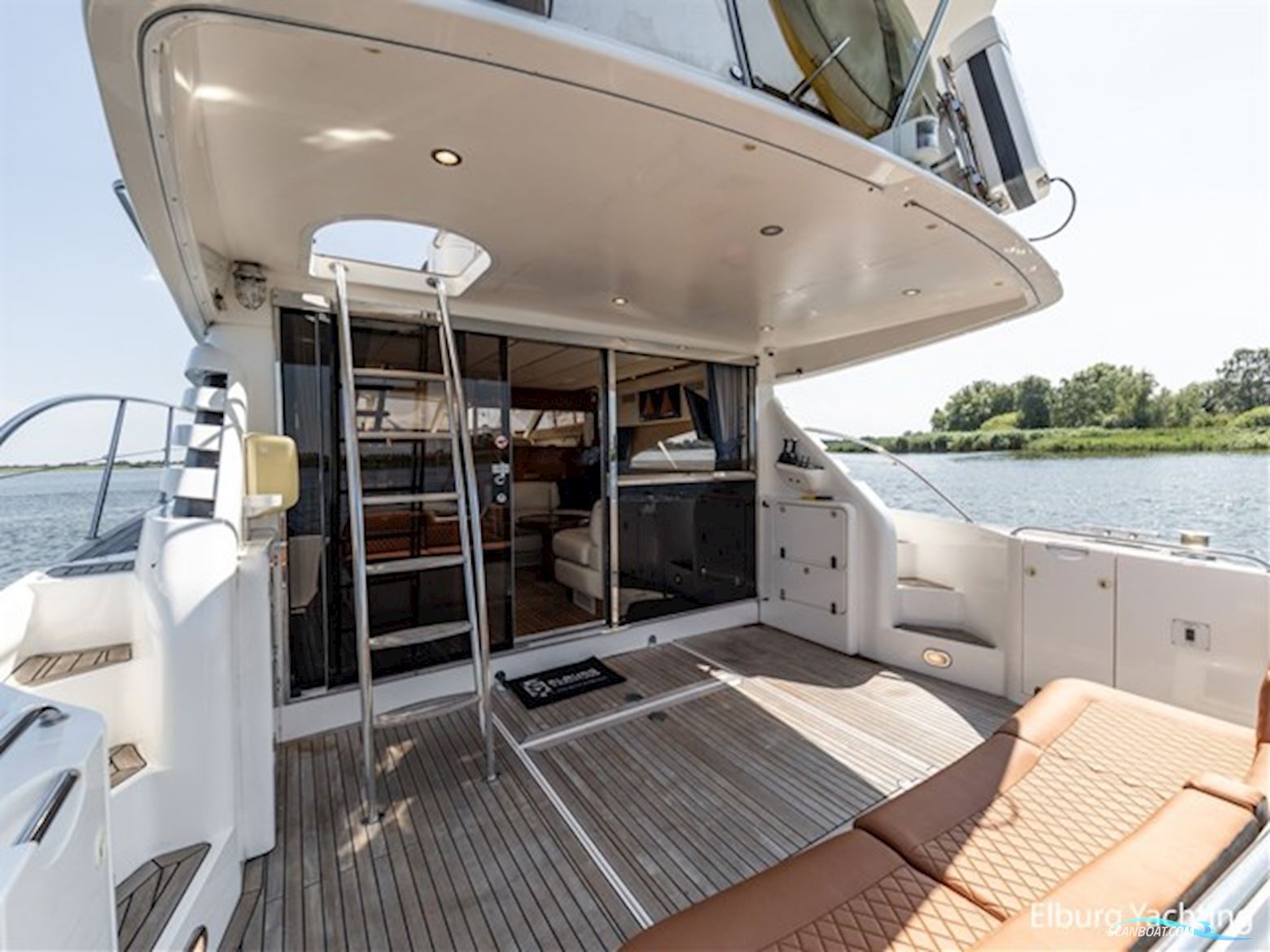 Fairline Squadron 59