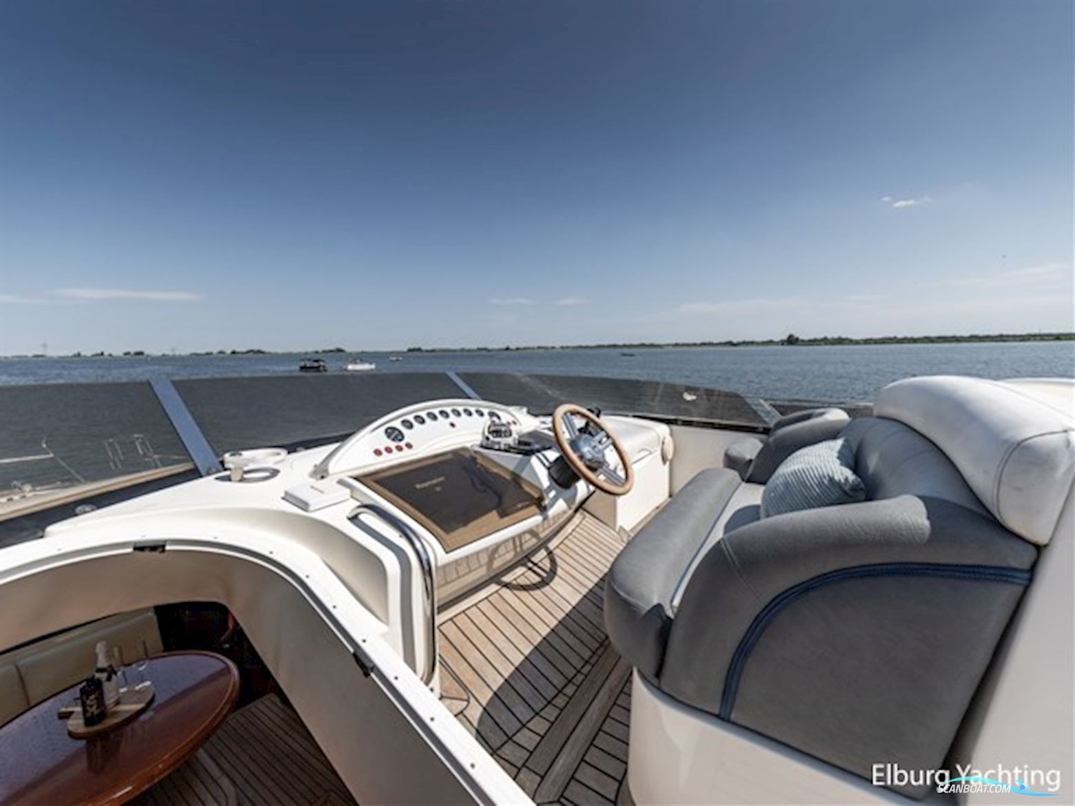 Fairline Squadron 59