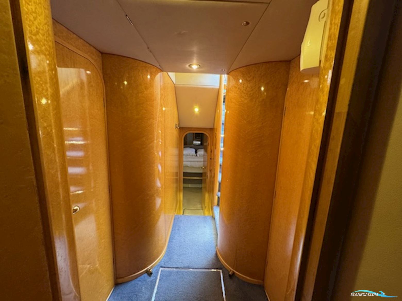 FAIRLINE Squadron 62.  BYTTE MED MINDRE BÅD