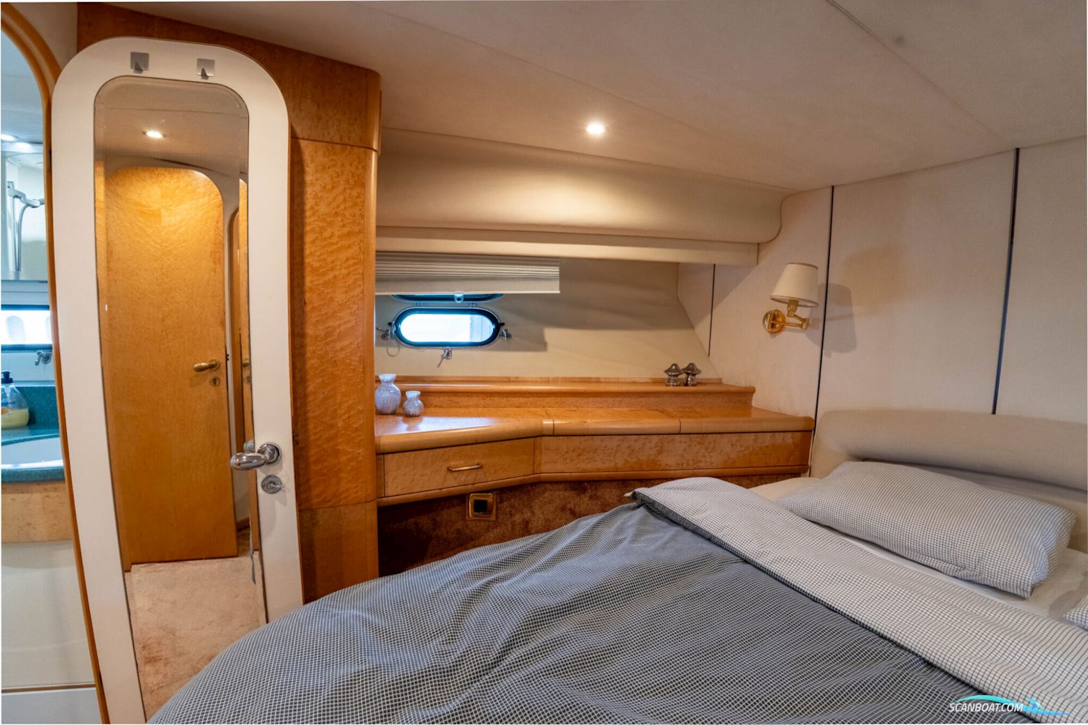 Fairline Squadron 62/65