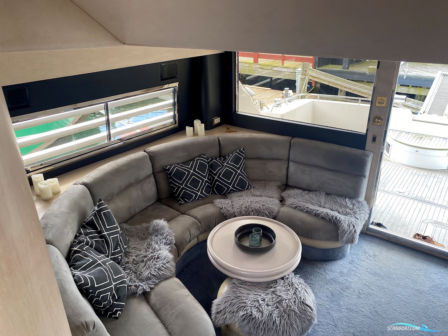 Fairline Squadron 65