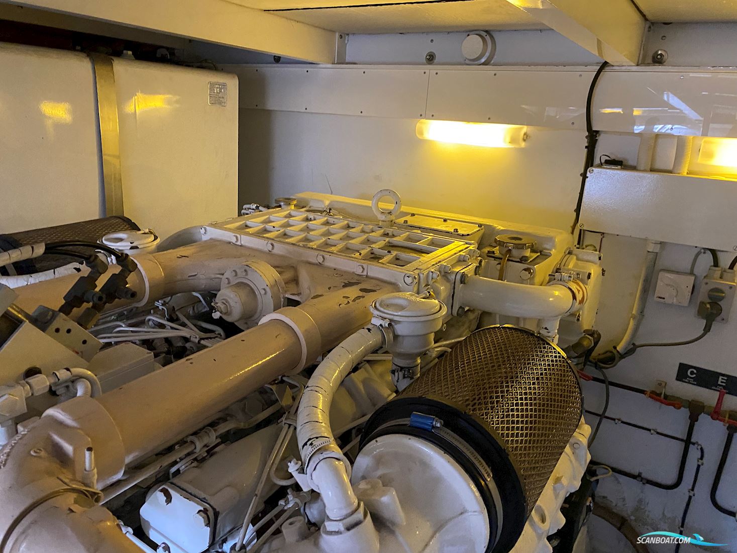 Fairline Squadron 65