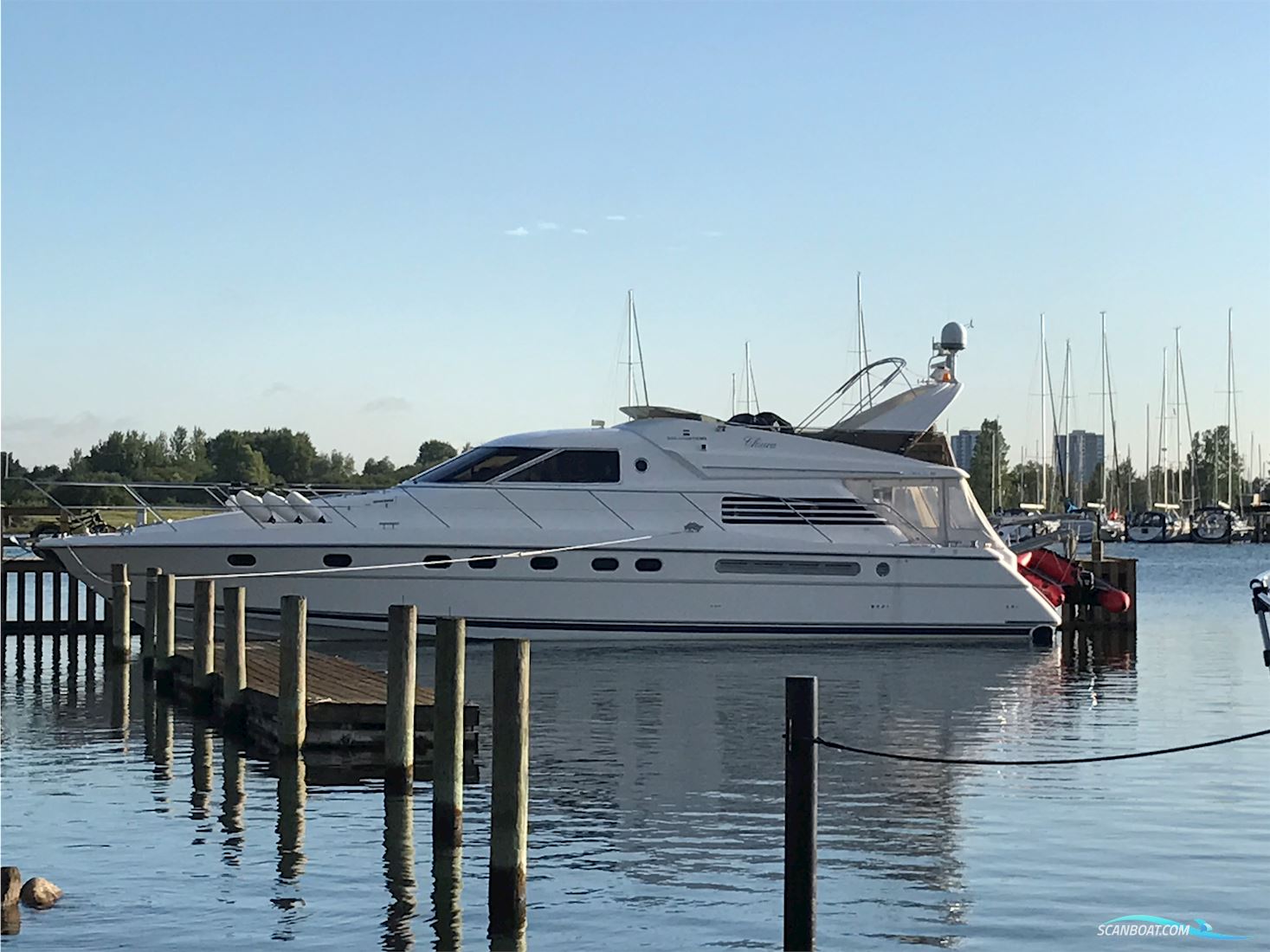 Fairline Squadron 65