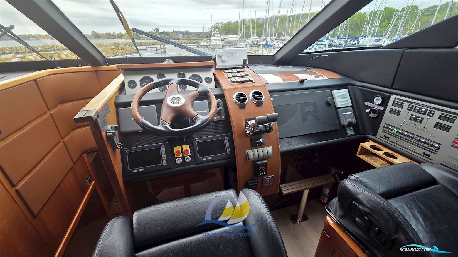 Fairline Squadron 68