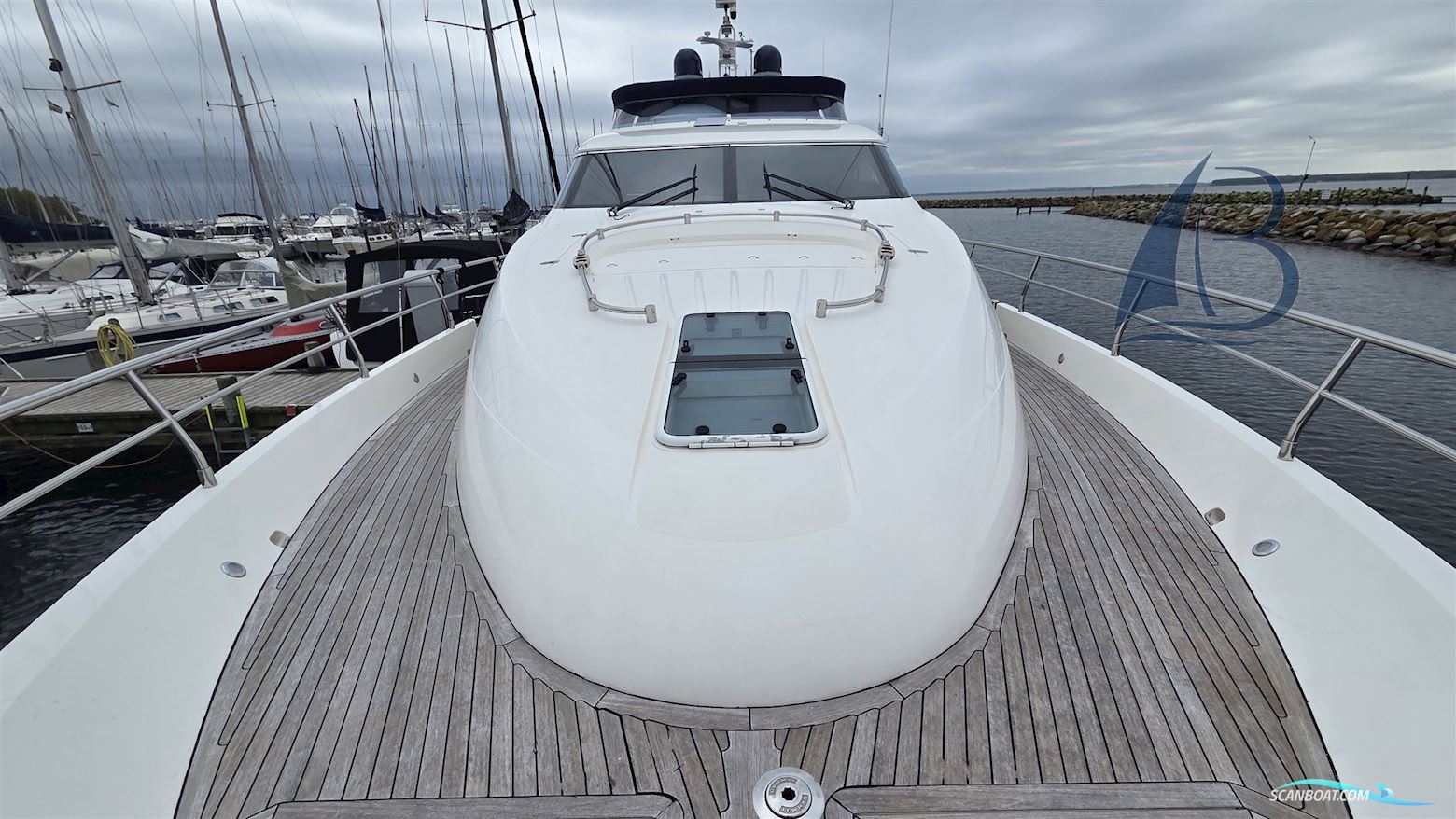 Fairline Squadron 68