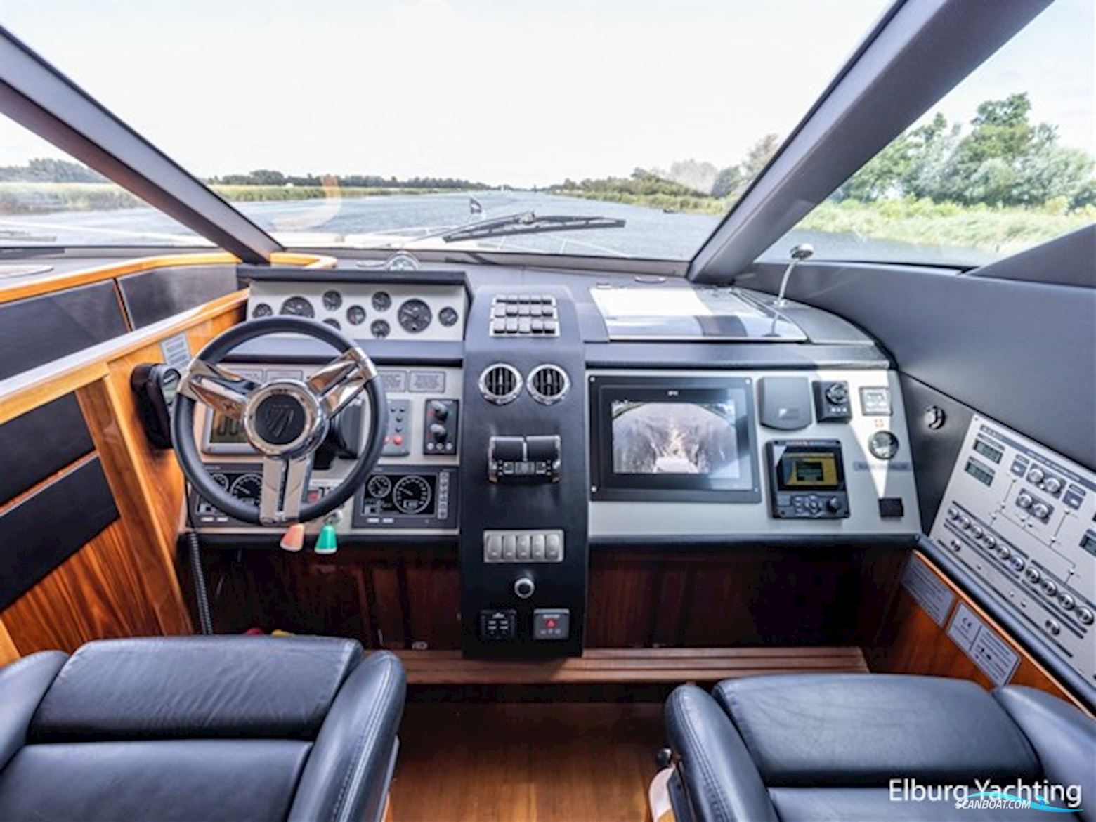 Fairline Squadron 70 - Cvo Certified