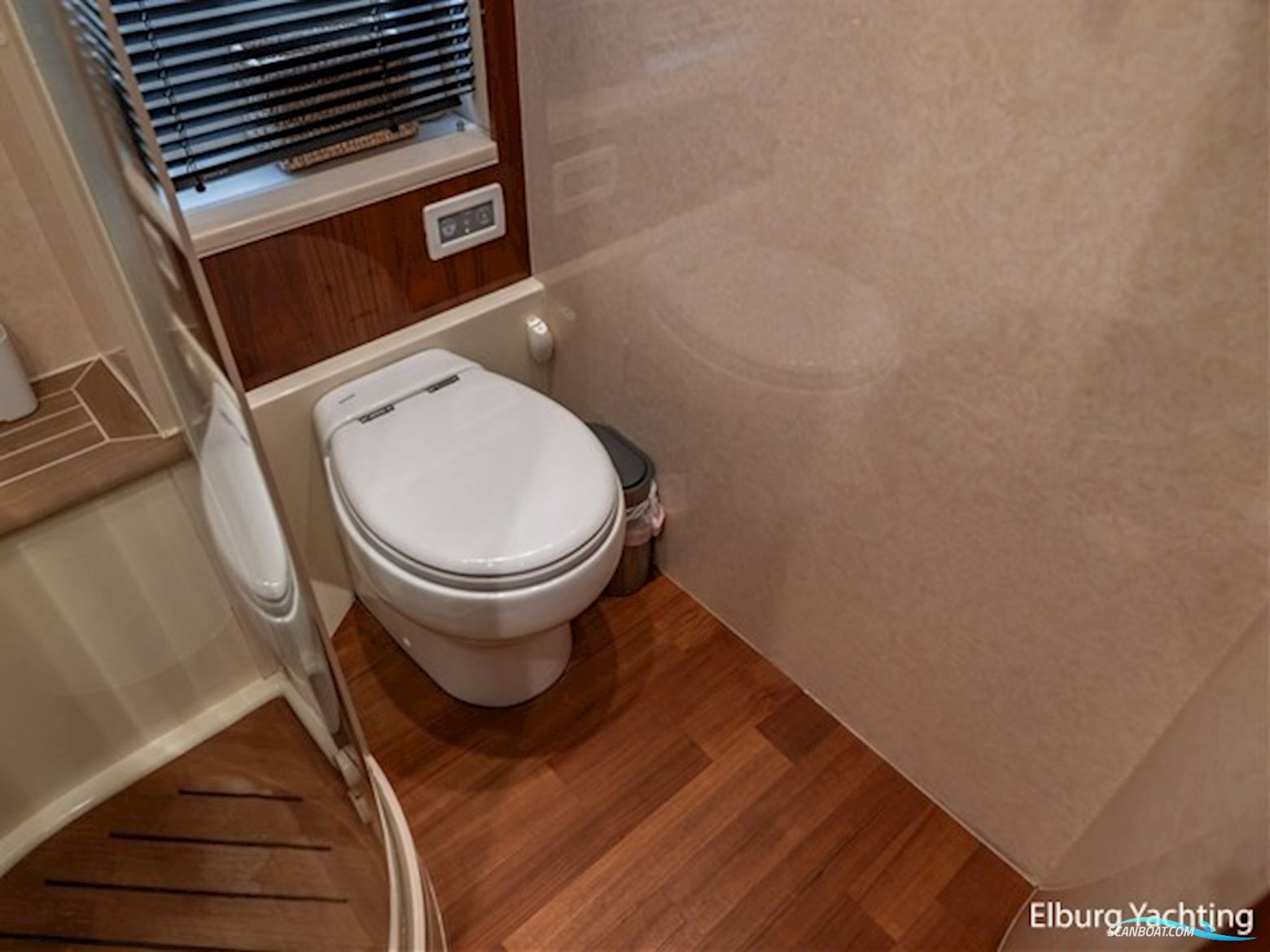 Fairline Squadron 70 - Cvo Certified