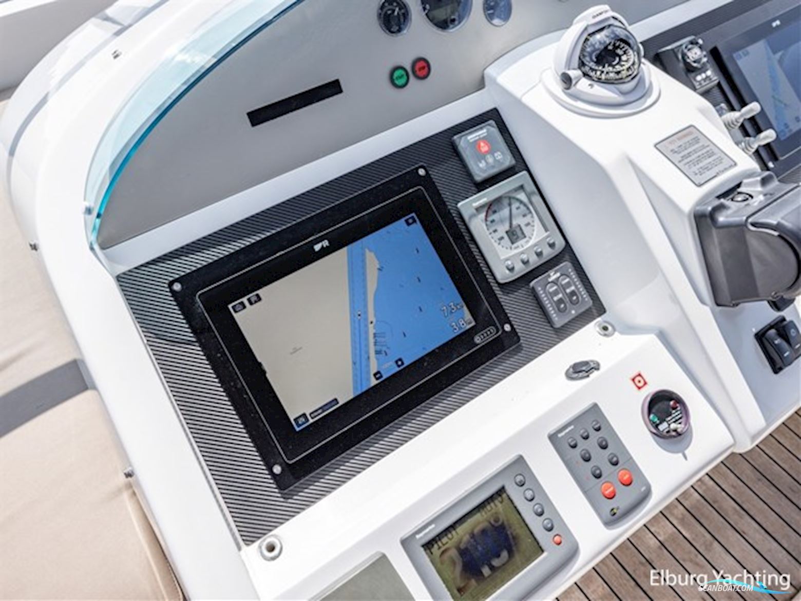 Fairline Squadron 70 - Cvo Certified