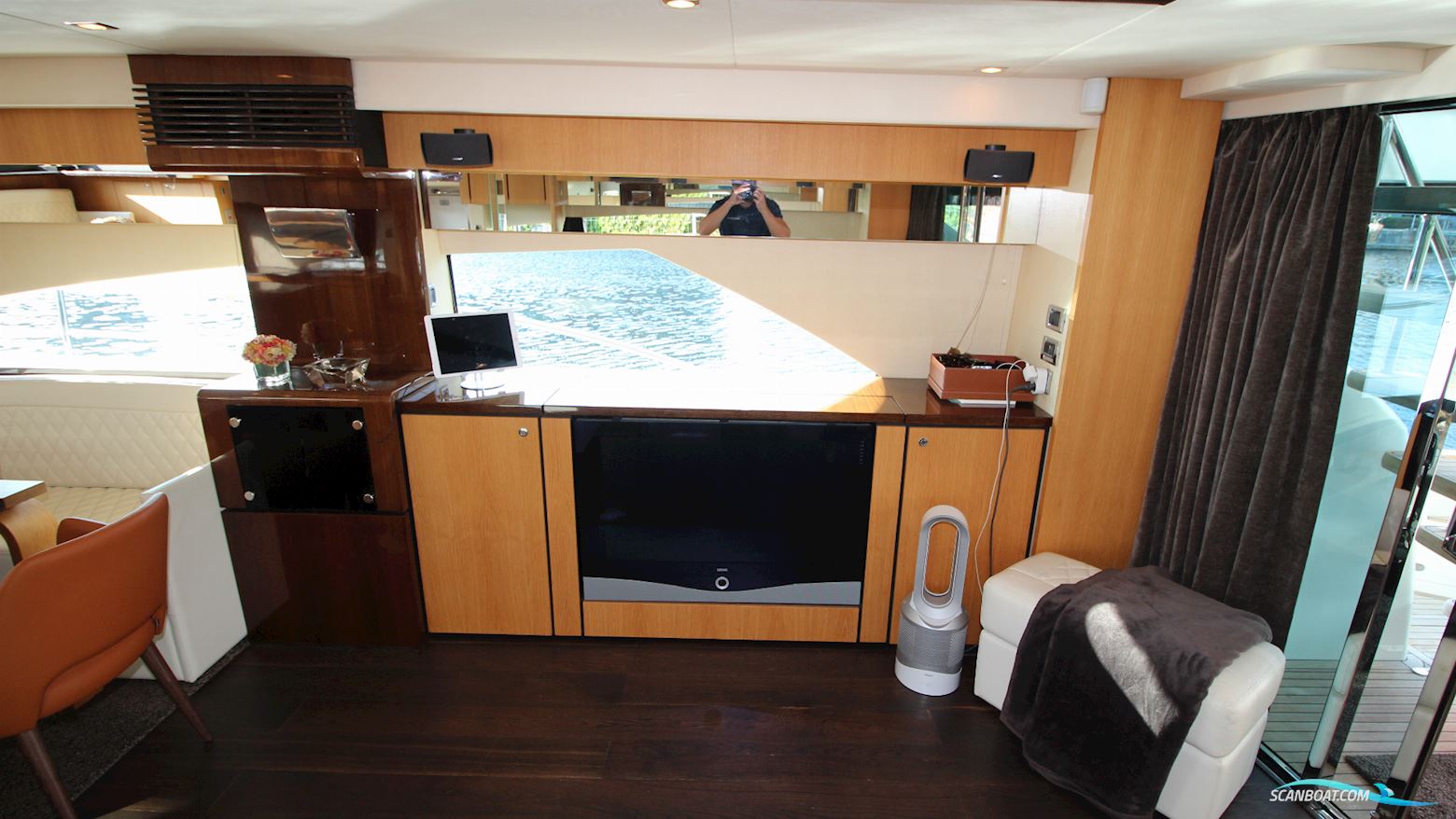 Fairline Squadron 70