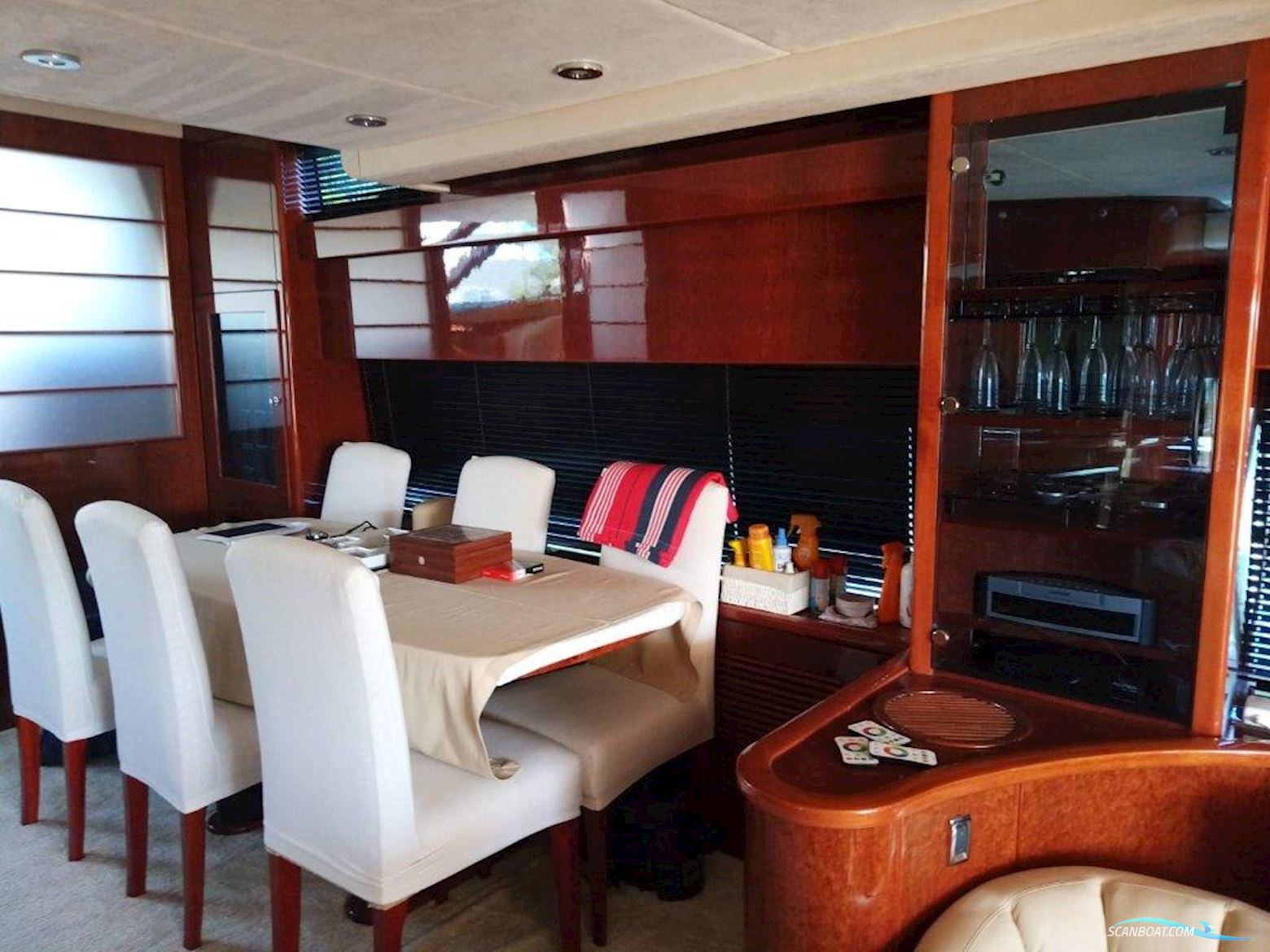 Fairline Squadron 74