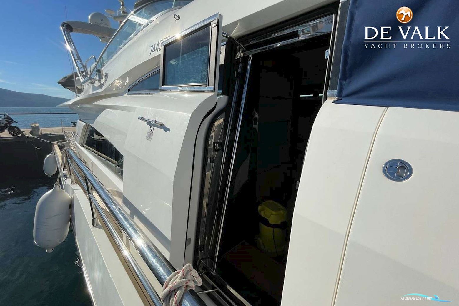 Fairline Squadron 78 Custom