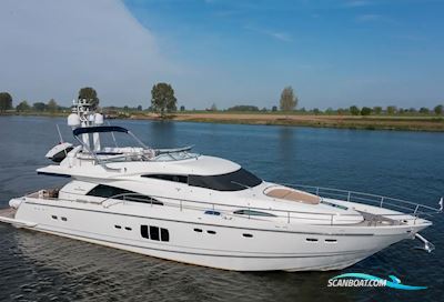 Fairline Squadron 78 Motorboat 2010, with Caterpillar engine, Spain