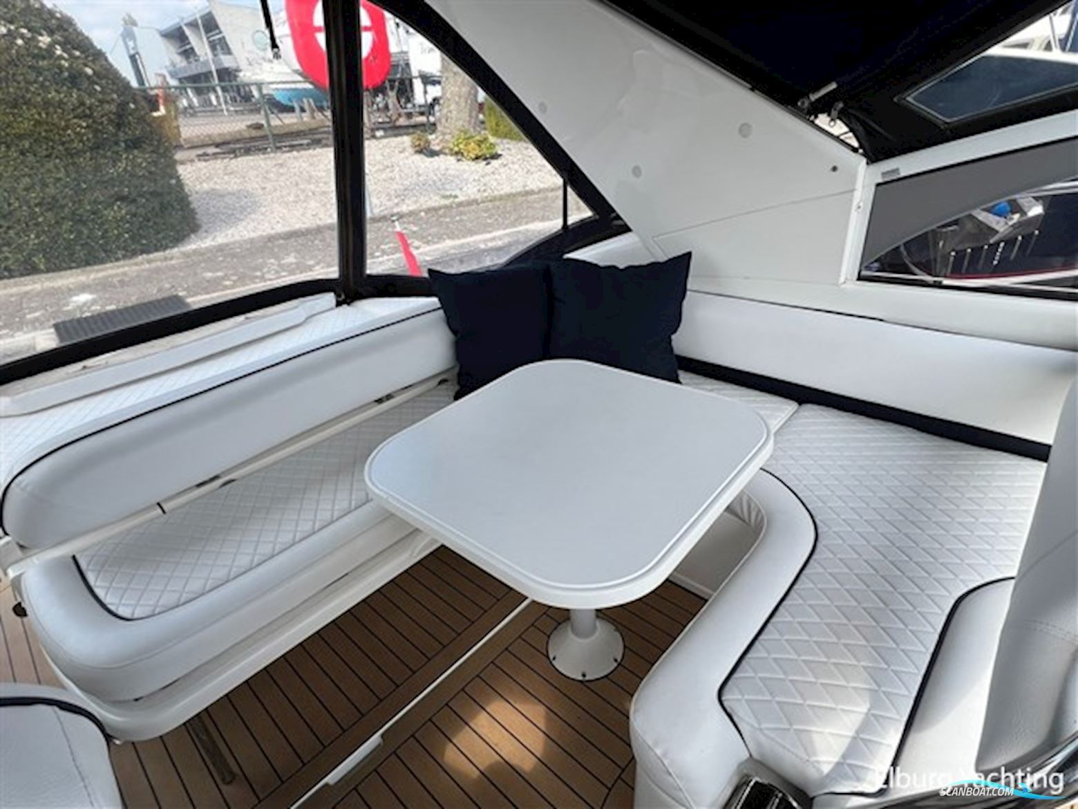 Fairline Targa 30