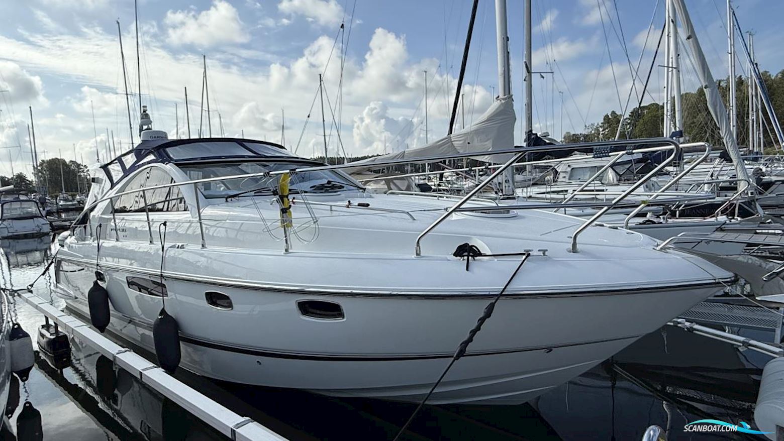 Fairline Targa 38 Motorboat 2011, with 2x Volvo Penta D4-300 Ca, 800h engine, Sweden