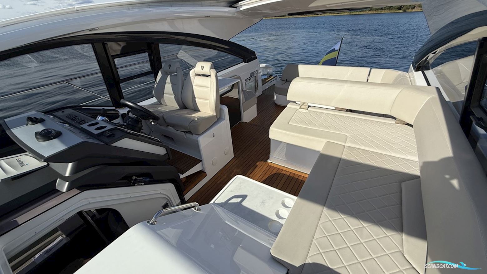 Fairline Targa 43