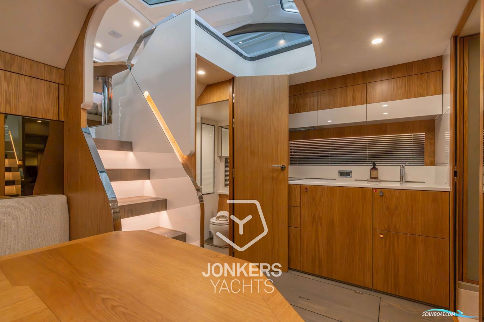 Fairline Targa 45 GT- MODEL 2025 WITH OAK SATIN TIMBER