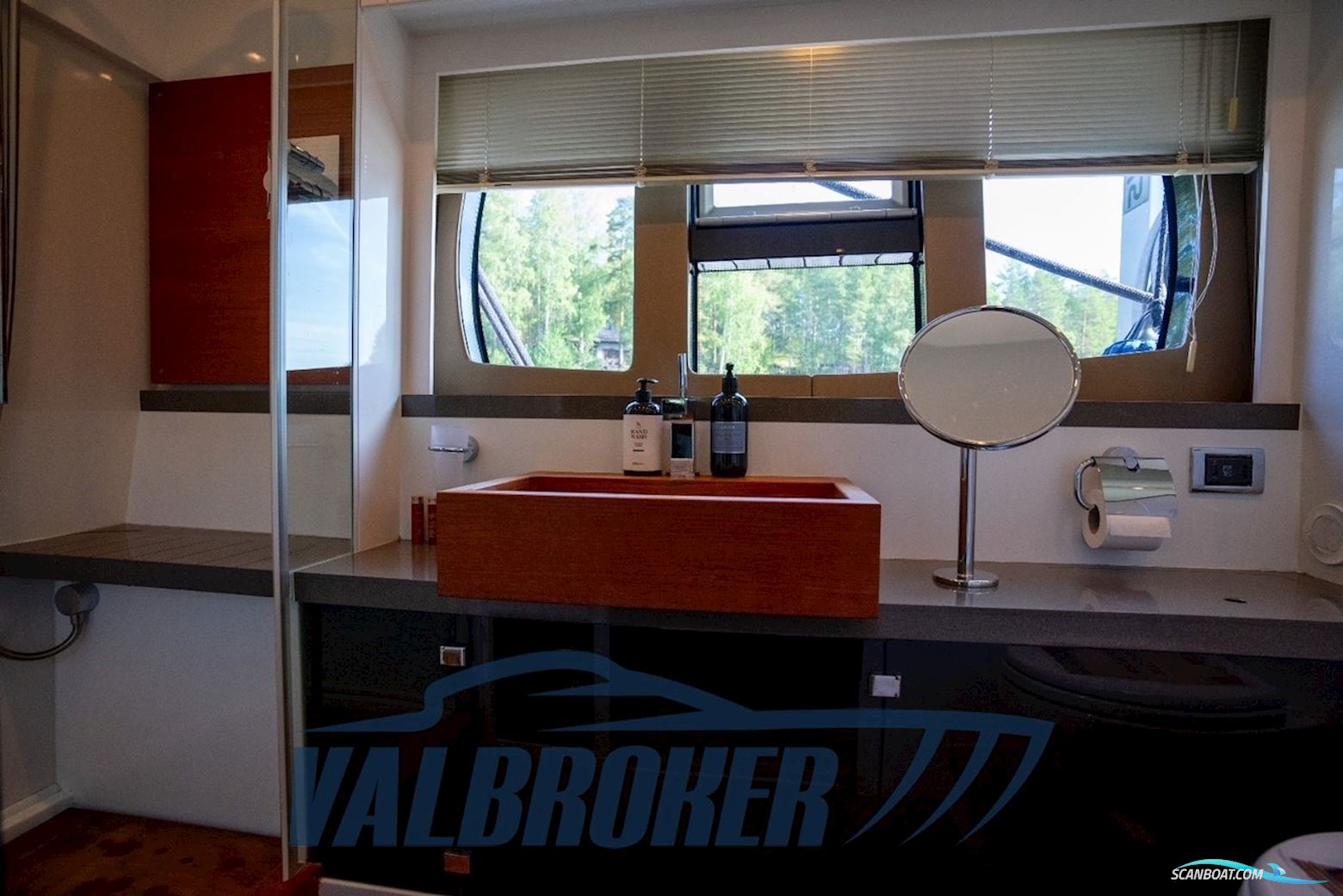 Fairline TARGA 64 GT