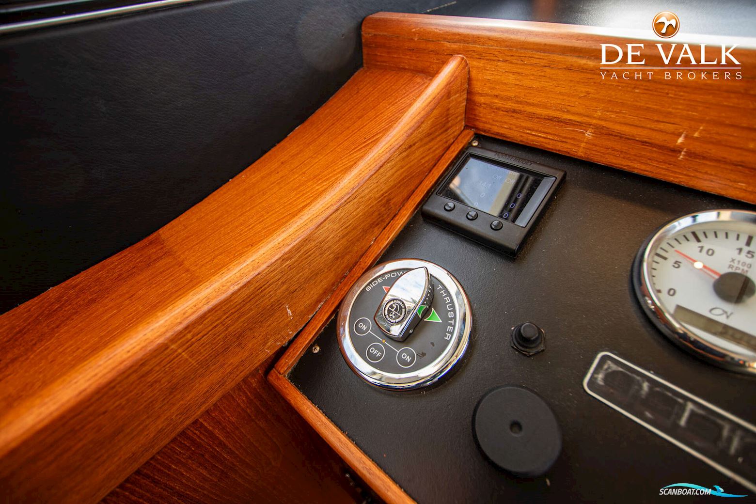 Fairways Marine Fisher 30 Pilothouse