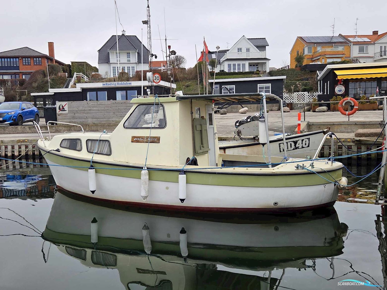 Fakta Fiber 23 Motorboat 1976, with Volvo Penta engine, Denmark