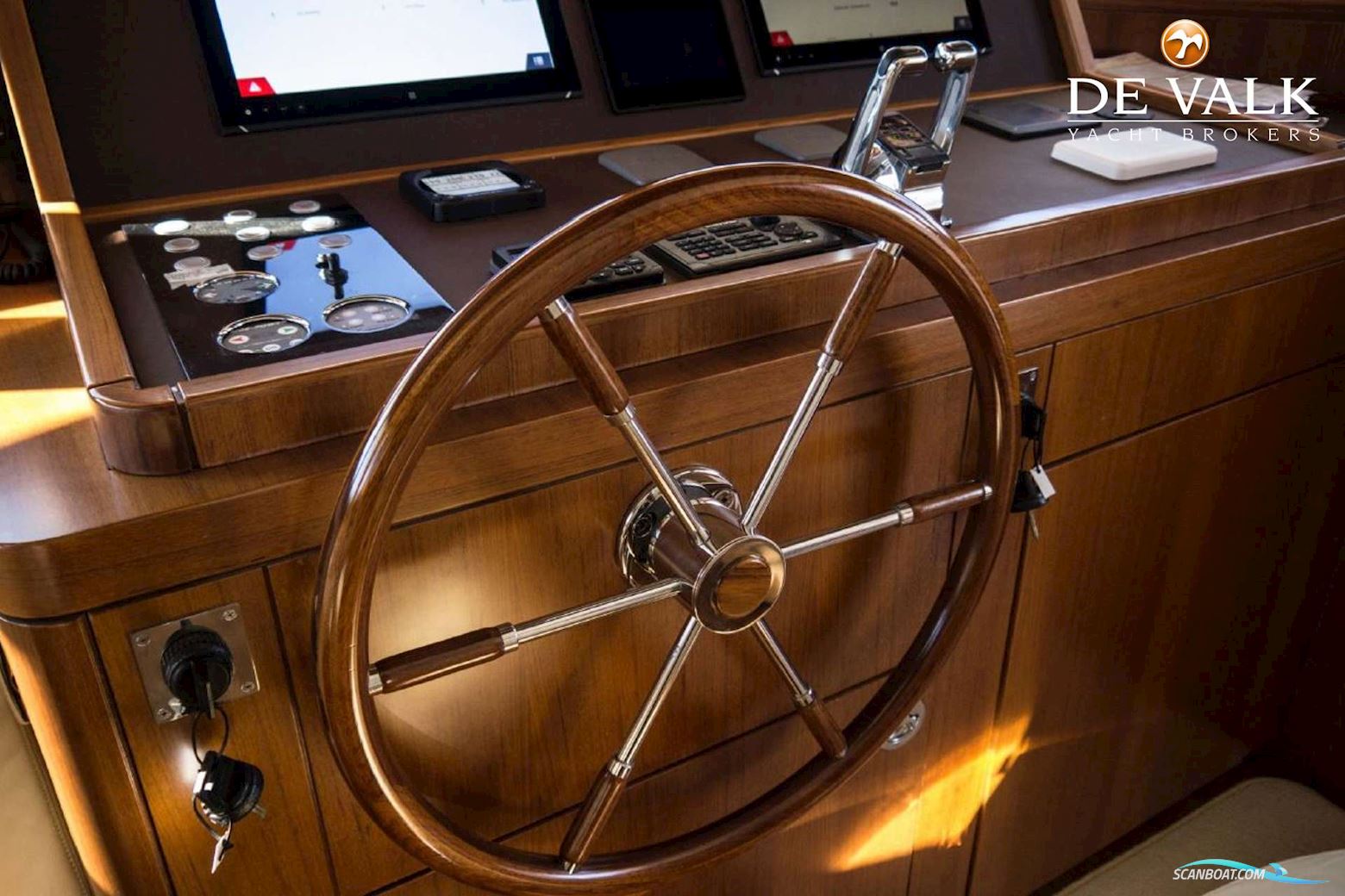 Favaro Yachts Explorer 76