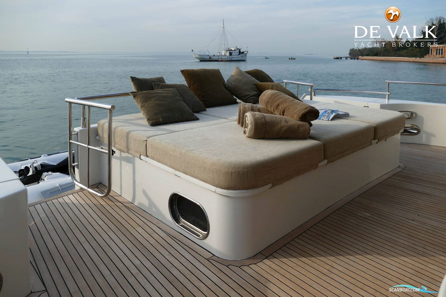 Favaro Yachts Explorer 76