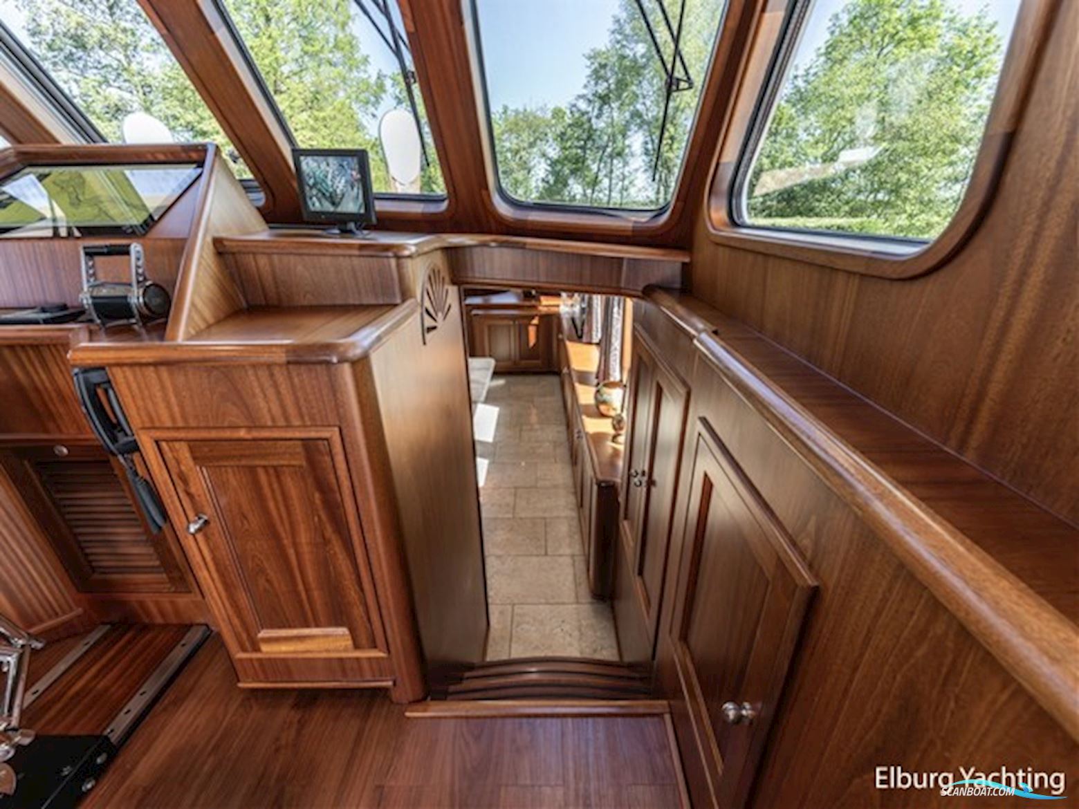 Feadship Classic 80ft - MY Spirit of Freedom