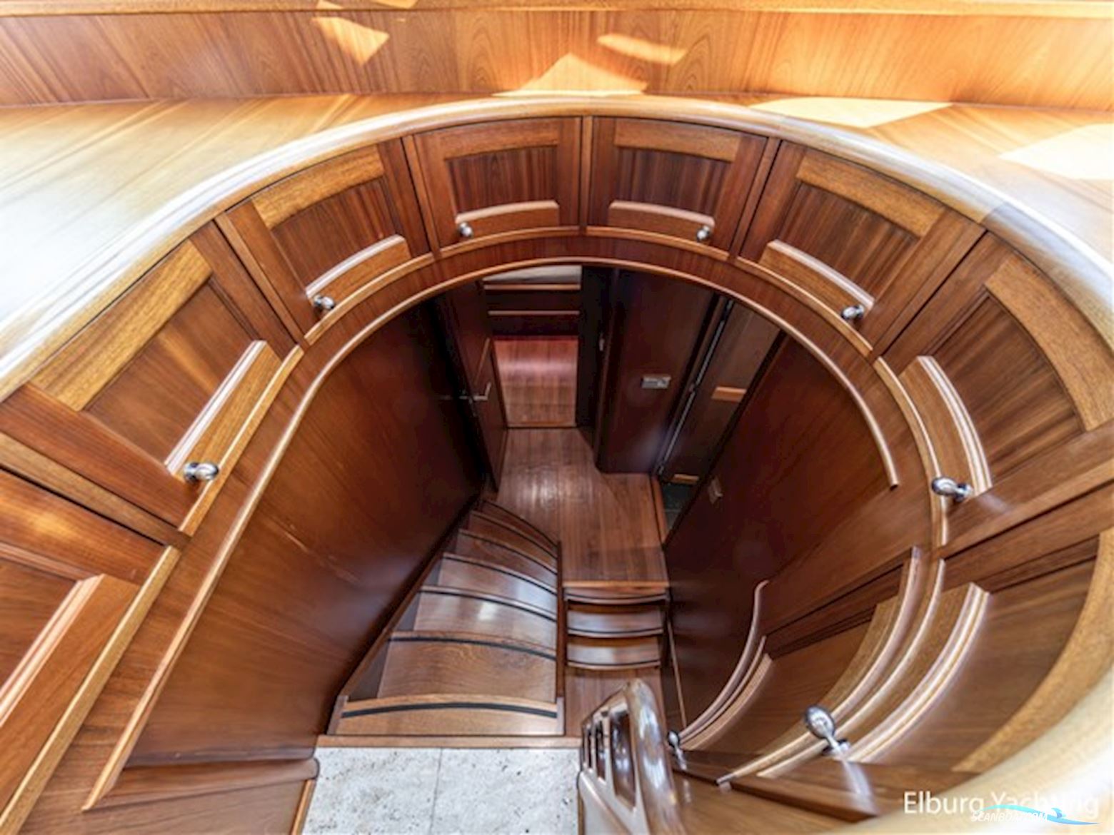 Feadship Classic 80ft - MY Spirit of Freedom