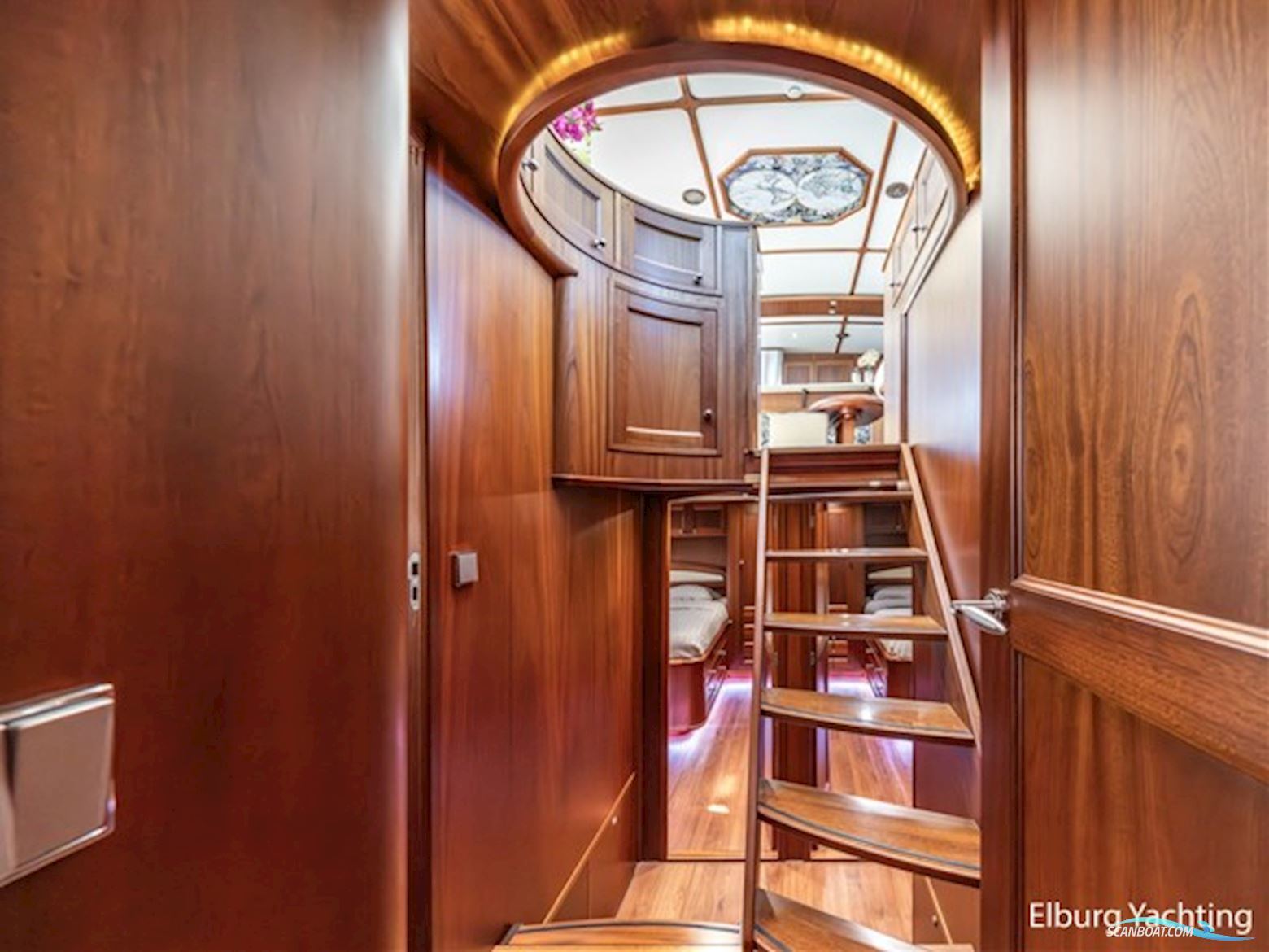 Feadship Classic 80ft - MY Spirit of Freedom