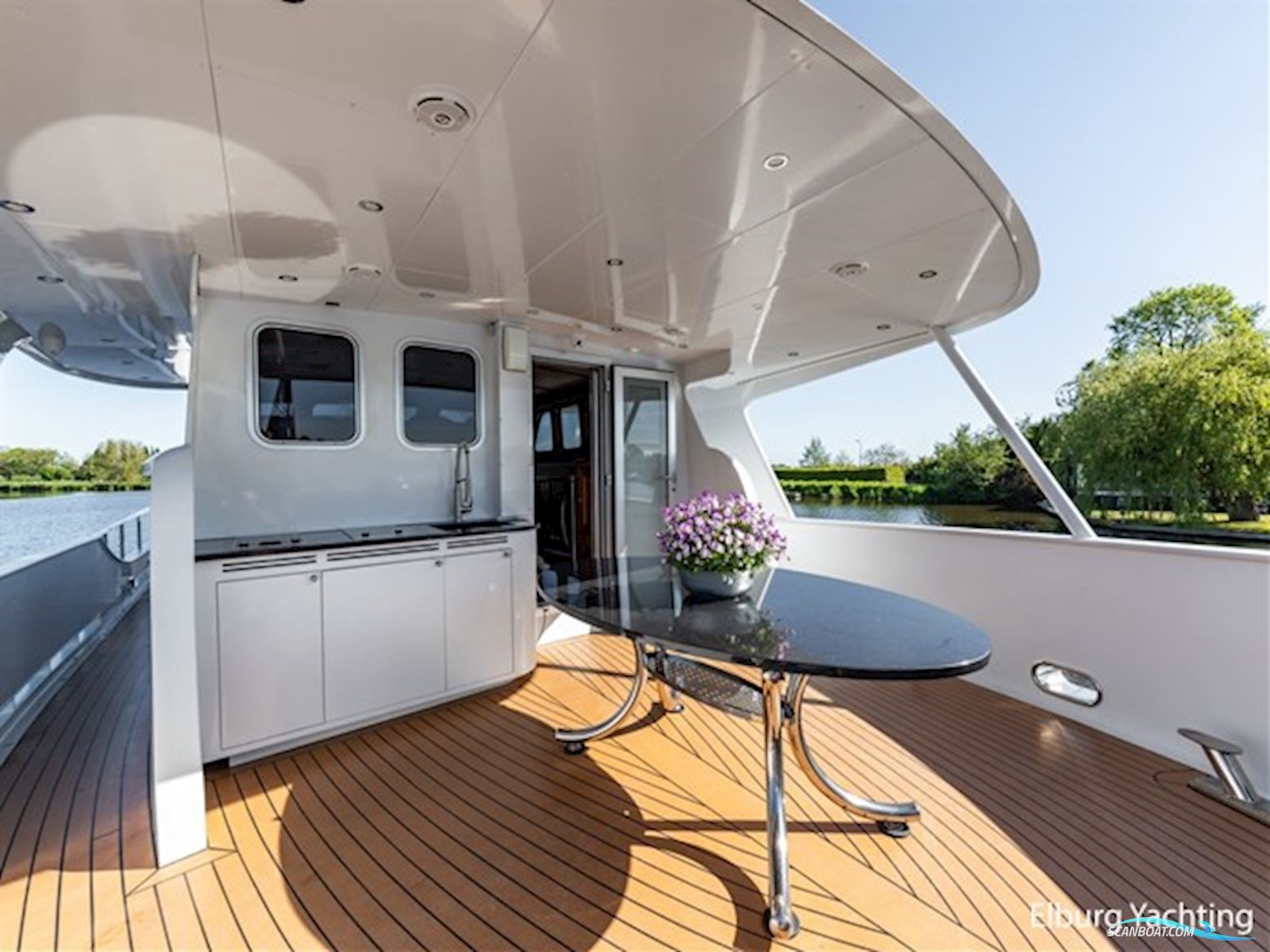 Feadship Classic 80ft - MY Spirit of Freedom