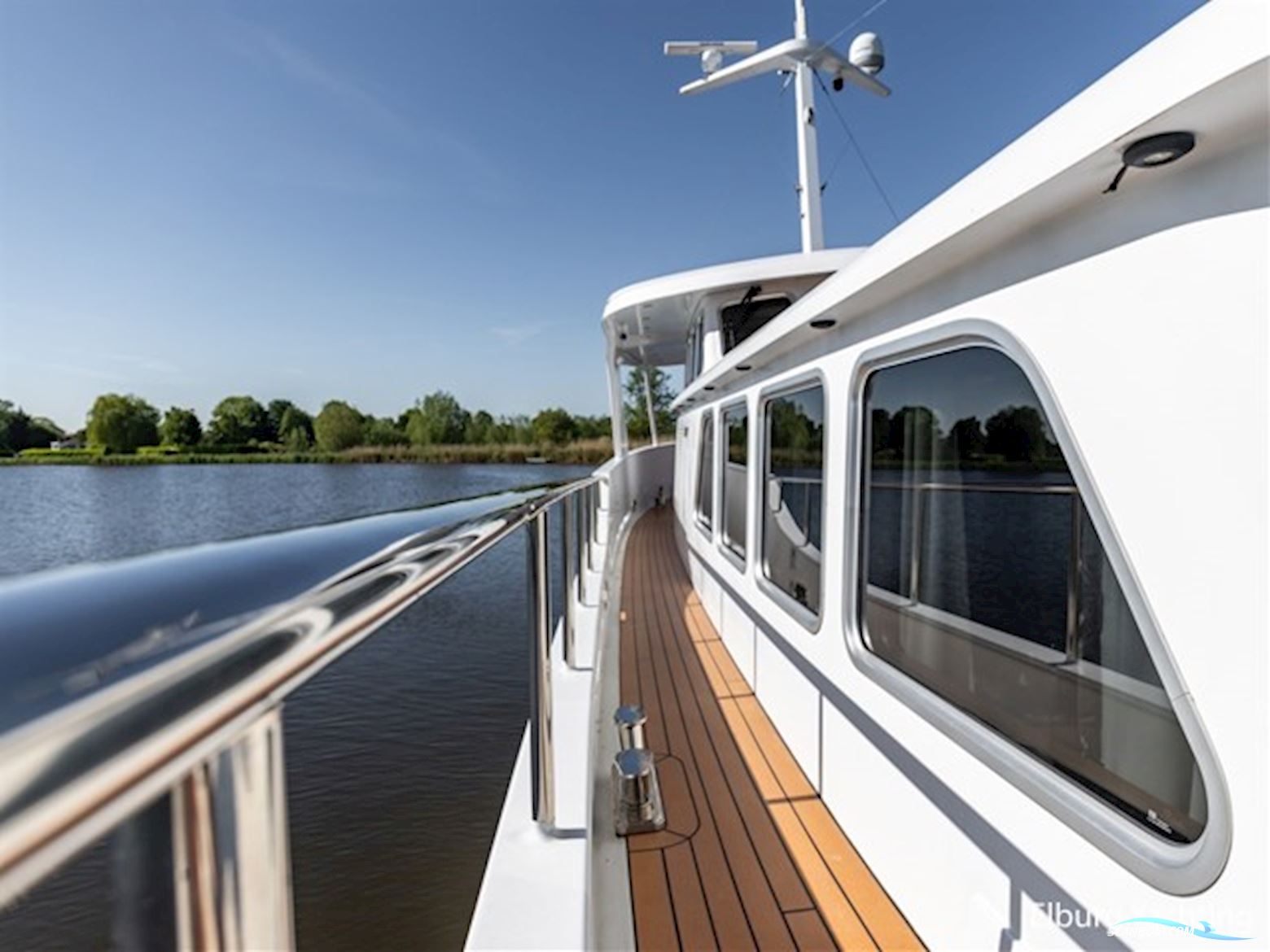 Feadship Classic 80ft - MY Spirit of Freedom