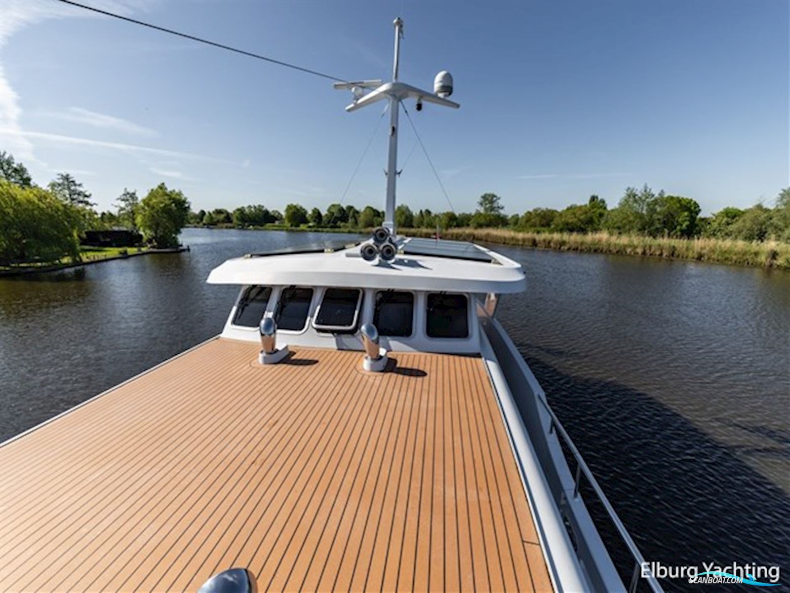 Feadship Classic 80ft - MY Spirit of Freedom