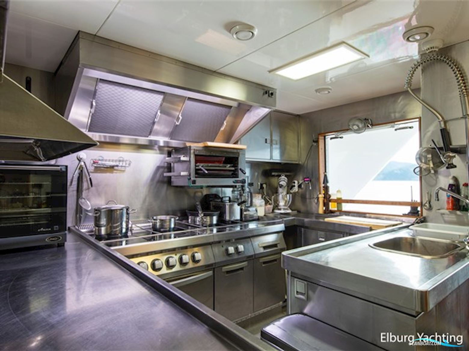 Feadship Classic MY - Monaco