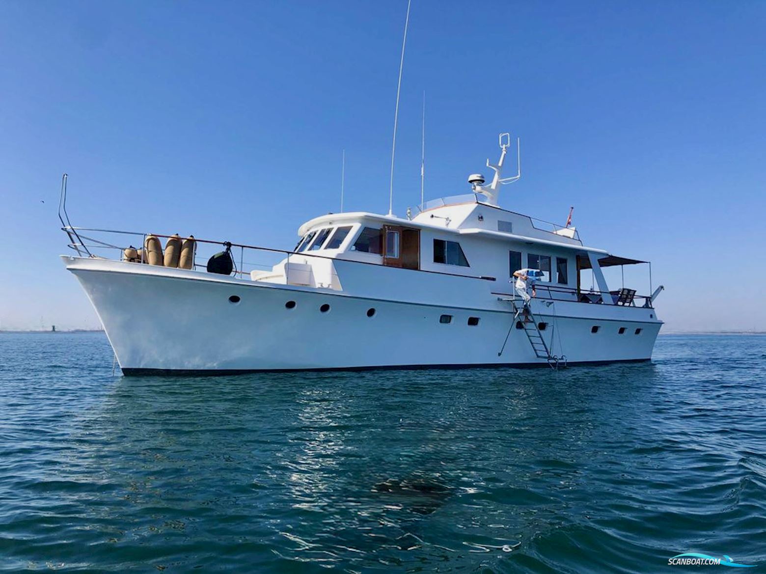 Feadship shipwards 18.50 Motorboat 1973, with DETROIT DIESEL GM – 8V 71M engine, France