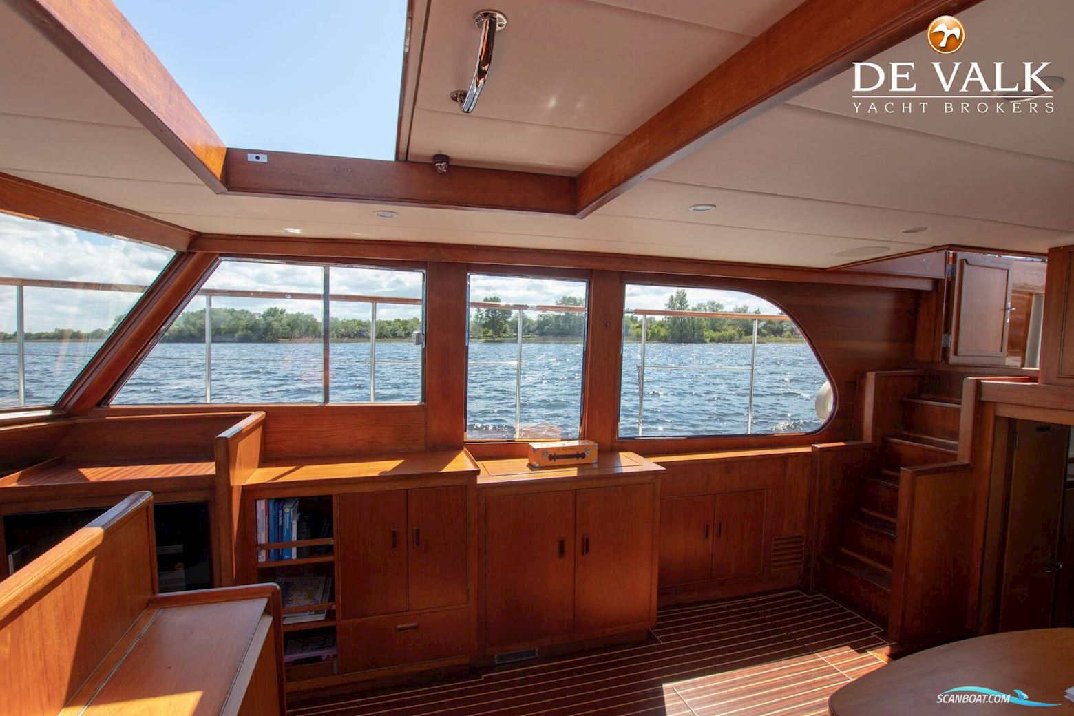 Feadship Van Lent
