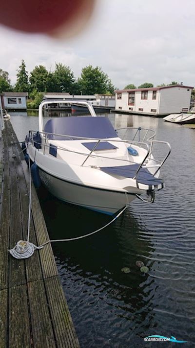 Featon 730 Motorboat 2003, with Mercruiser engine, The Netherlands