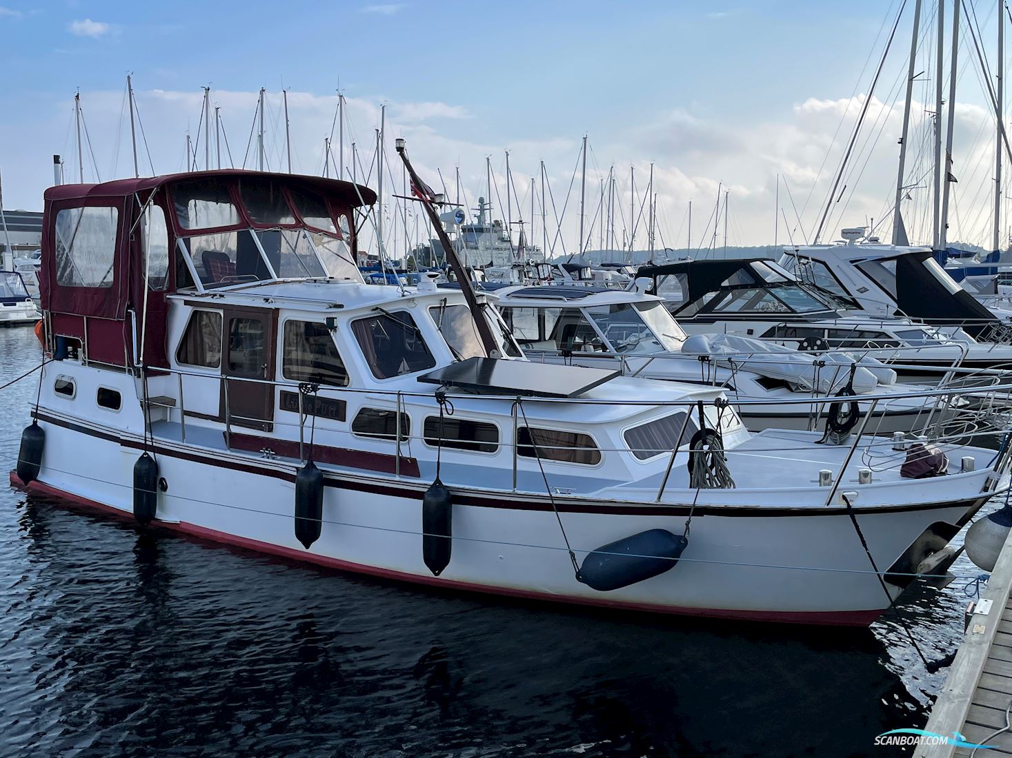 Feltz 1080AK Motorboat 1978, with Mercedes OM 352 126 PS 6 Cylinder engine, Denmark