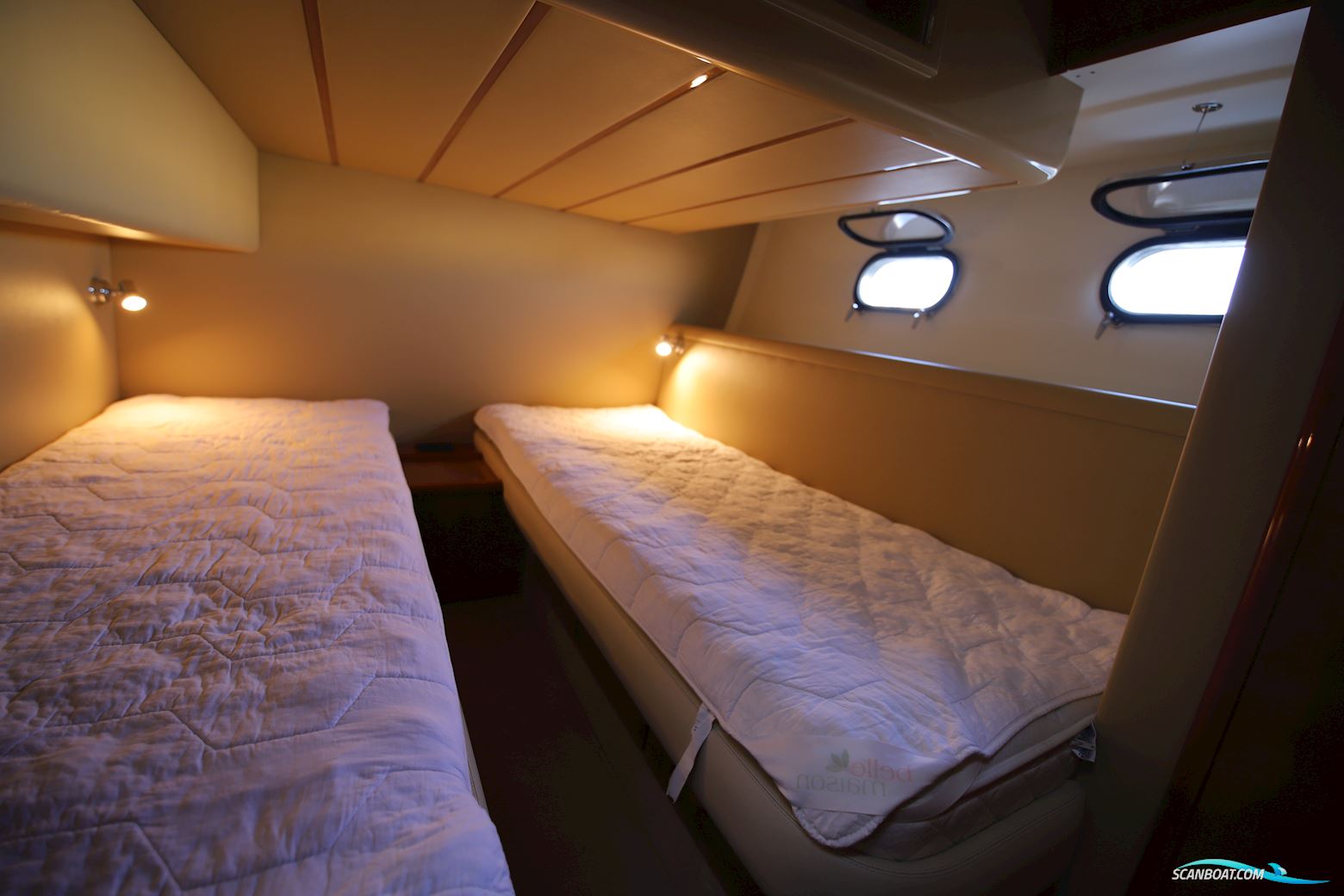 Ferretti 480