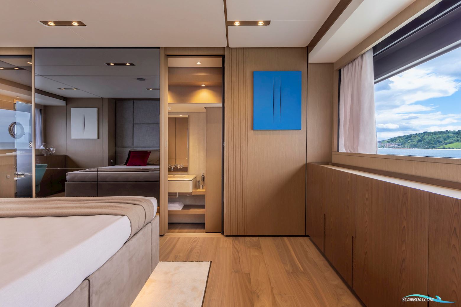 Ferretti Yachts 1000