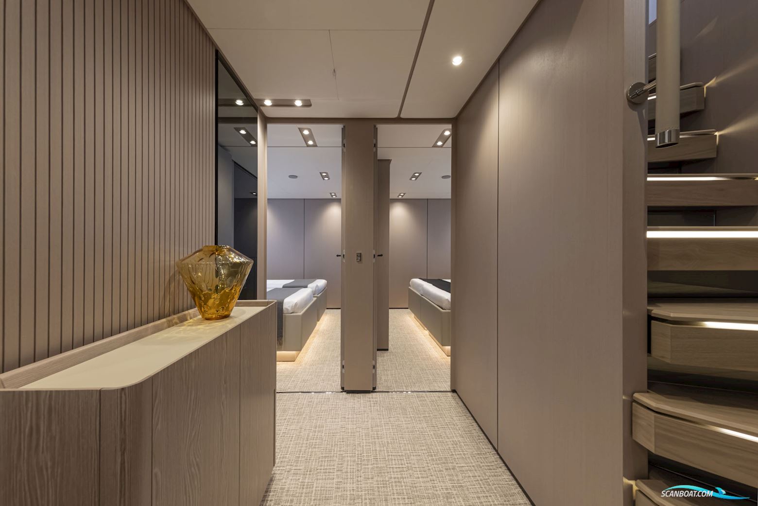 Ferretti Yachts 1000