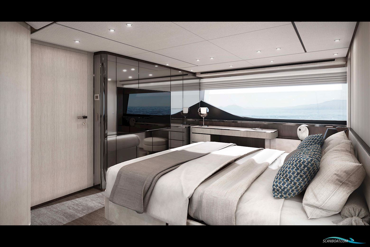 Ferretti Yachts 860