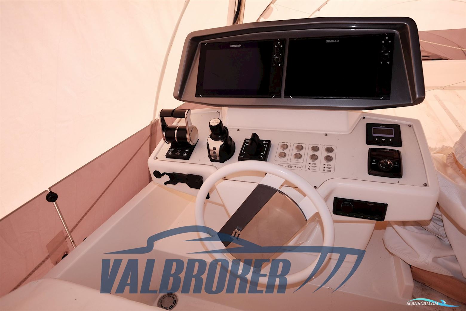 Ferretti Yachts Ferretti 670