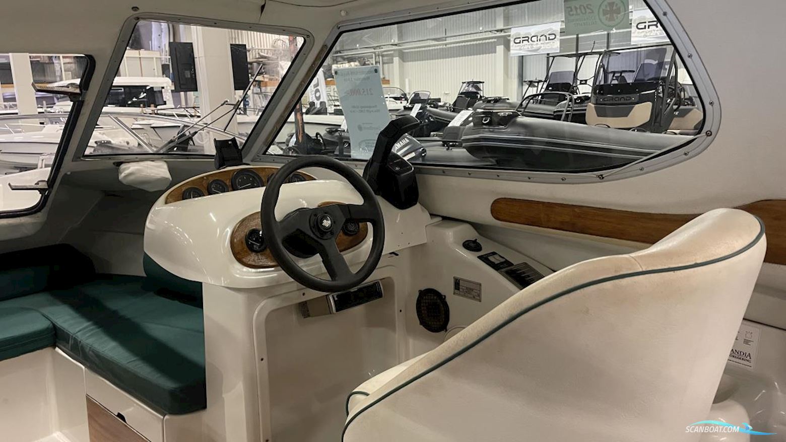 FINNMASTER 6100 ROYAL