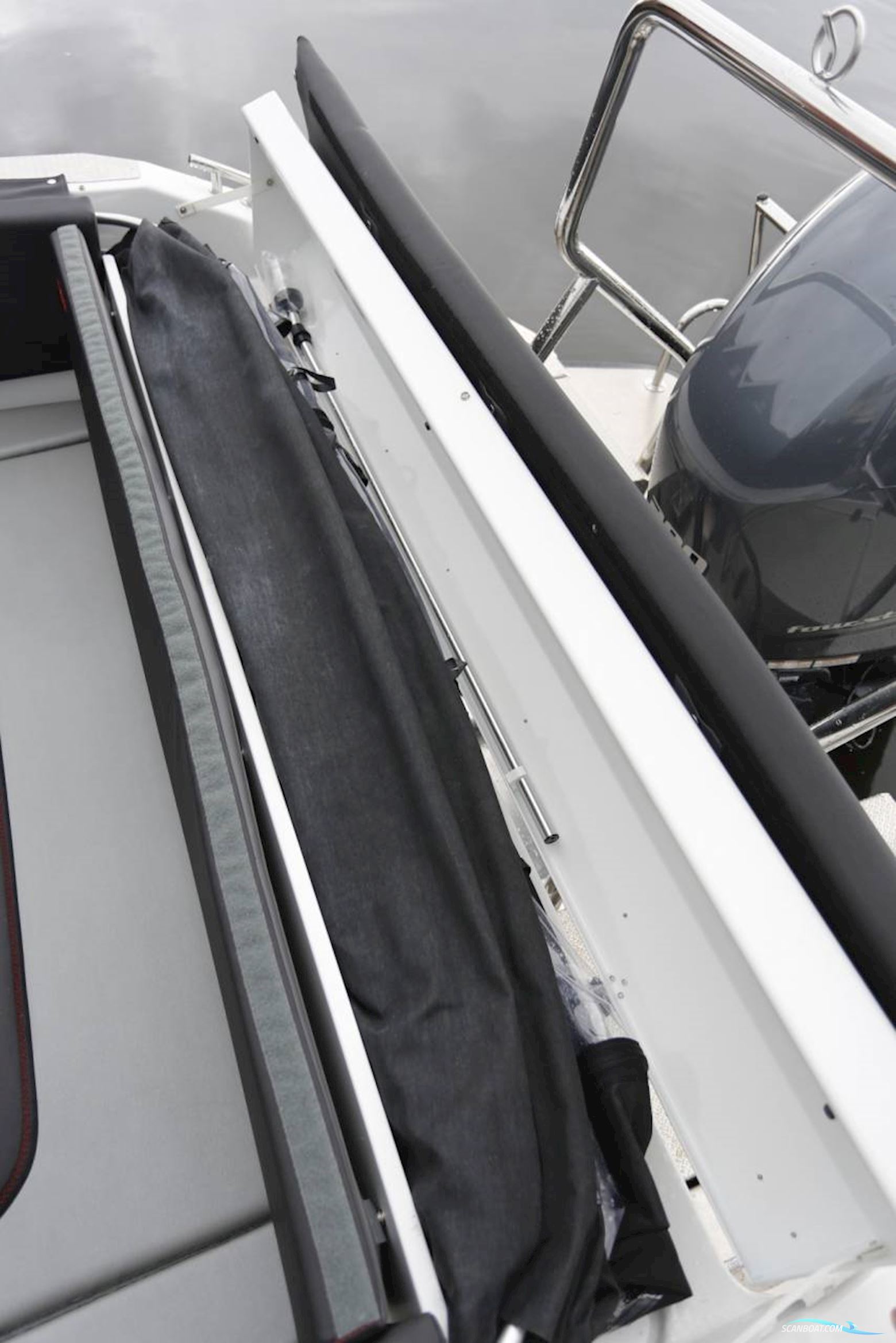 Finnmaster Husky R6 - Yamaha 150/Udstyr