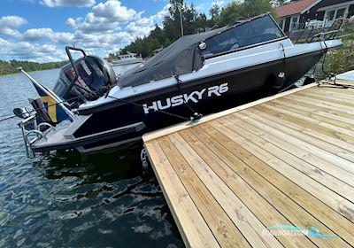 Finnmaster Husky R6 Black Edition Motorboat 2021, with Yamaha V-Max 150 engine, Sweden