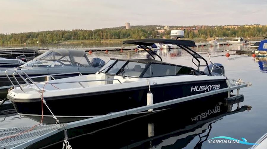 Finnmaster Husky R8 Motorboat 2017, with Yamaha engine, Sweden