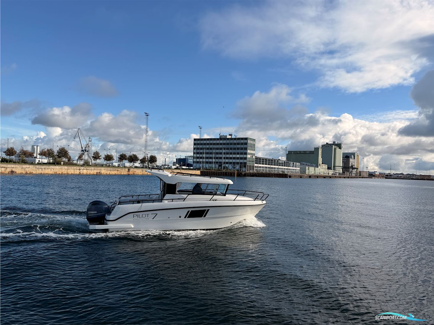 Finnmaster Pilot 7 Motorboat 2022, with Yamaha 200 engine, Sweden