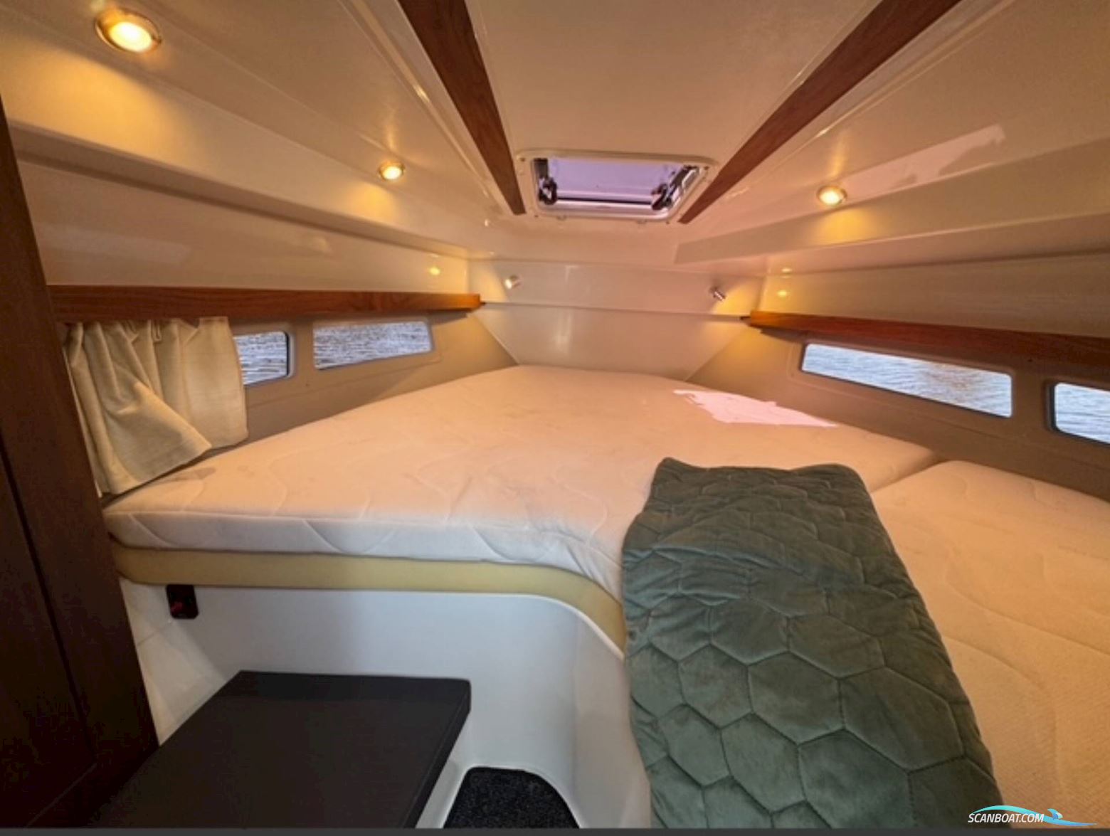 Finnmaster Pilot 8 - 2 X F200 Yamaha/Udstyr