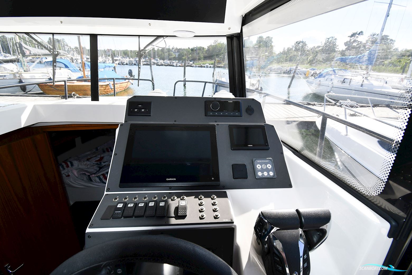 Finnmaster Pilot 8