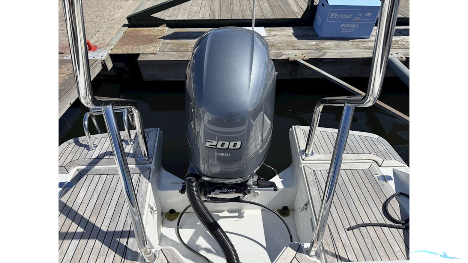 FINNMASTER T6